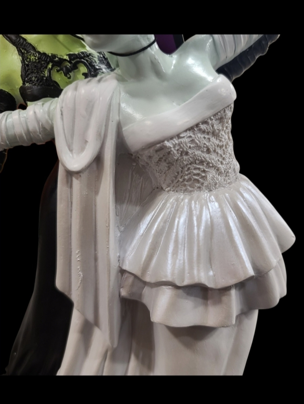 GOULISH Brides Of Frankenstein Dancing Figurine Viral LGBTQ Halloween Decor - Picture 4 of 7